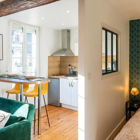 Lumineux Pour 2 A 10min A Pied Du Centre * קאין